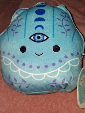 Squishmallows GISLA Blue Hamsa Hand Wellness Squad Plush NEW WITH TagS